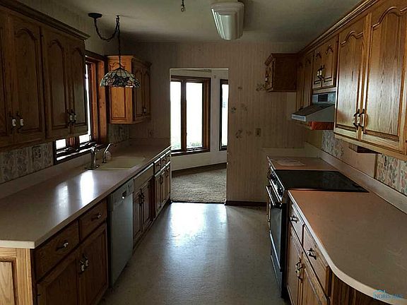 5th image of 3786 County Road 17