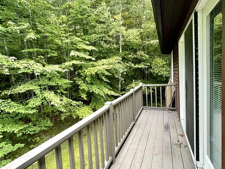 235 Evergreen Dr — Photo 9