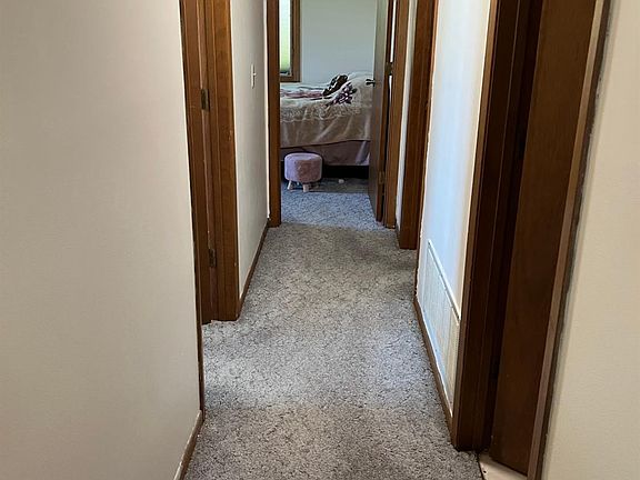 4th image of 3009 Gary Ave