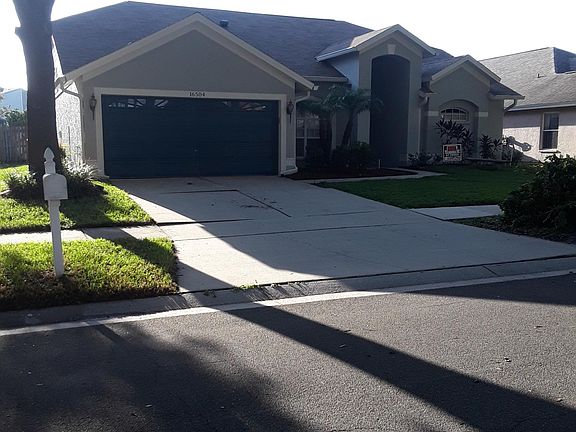 2nd image of 16504 Lake Heather Dr