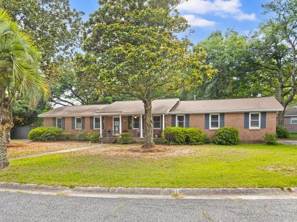 5301 Helene Dr, North Charleston, SC 29418