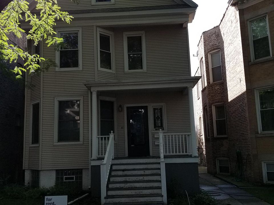 1st image of 4716 N Artesian Ave #2