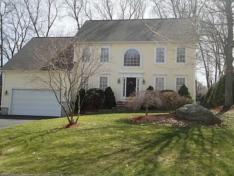 1st image of 11 Millers Brook Dr
