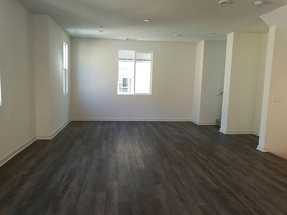 2nd image of 315 Mission Terrace Ave
