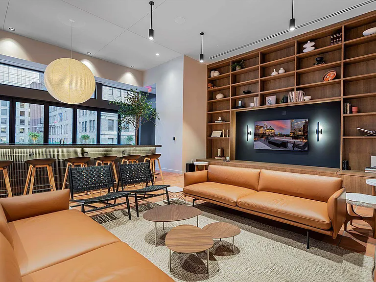 Mercantile Apartments — Photo 16