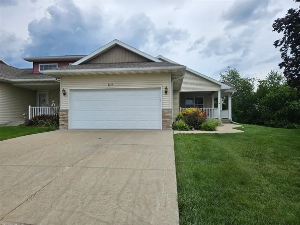 6355 Muirfield Dr SW, Cedar Rapids, IA 52404