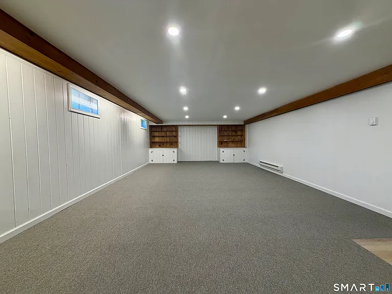 110 Collett St — Photo 14
