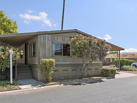 2nd image of 2614 Whispering Hills Cir #2614