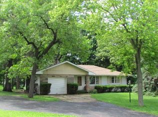 21205 E Us Highway 14, Harvard, IL 60033