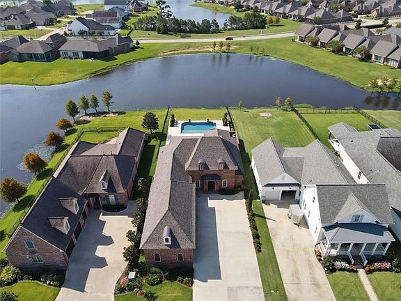 3rd image of 3821 Jasmine Blvd