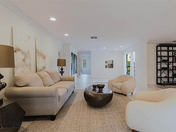 2nd image of 9277 Vista Del Lago #39B