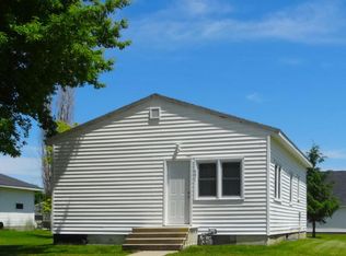 591 4th Ave SE, Wells, MN 56097