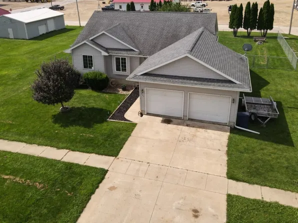 201 E South St, Mechanicsville, IA 52306