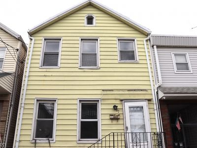 87 Barbara St, Newark, NJ, 07105