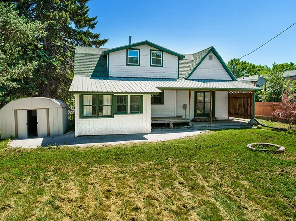 307 School St, Fromberg, MT 59029