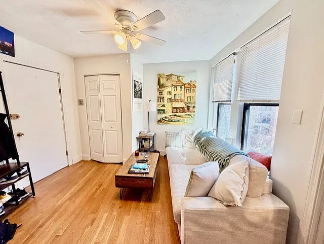 1 bed, 9999 sqft, $2,450 — Photo 2