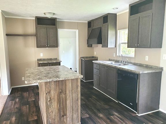 3rd image of 232 Township Road 1267