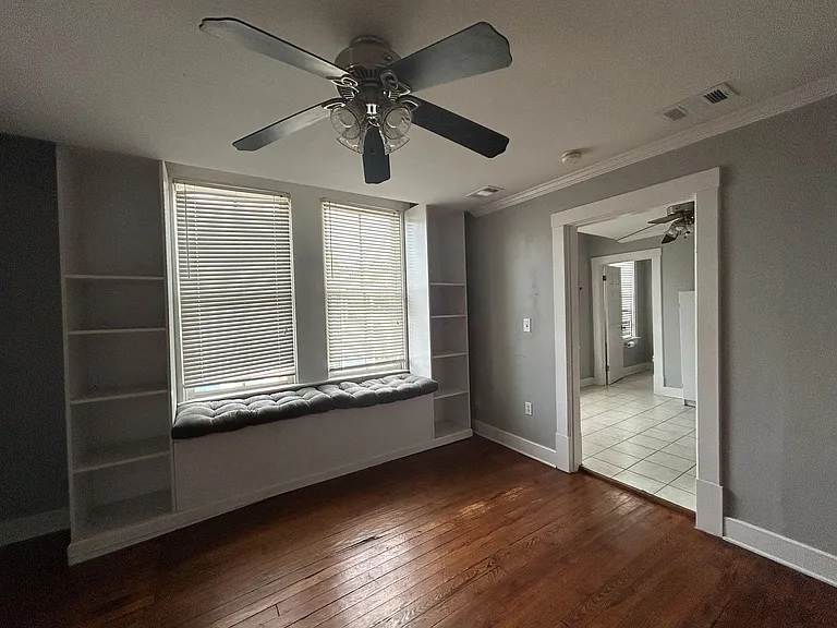 1114 Lincoln St — Photo 16