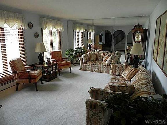 2nd image of 1349 Lexington Ave