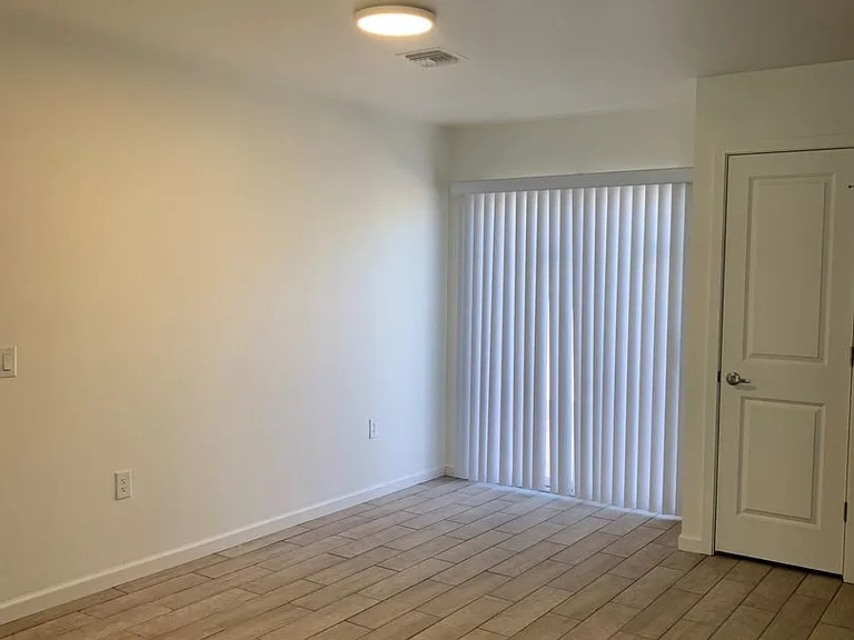 2430 S Clovis Pl — Photo 5