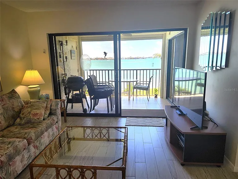 6287 Bahia Del Mar Cir #311 — Photo 3