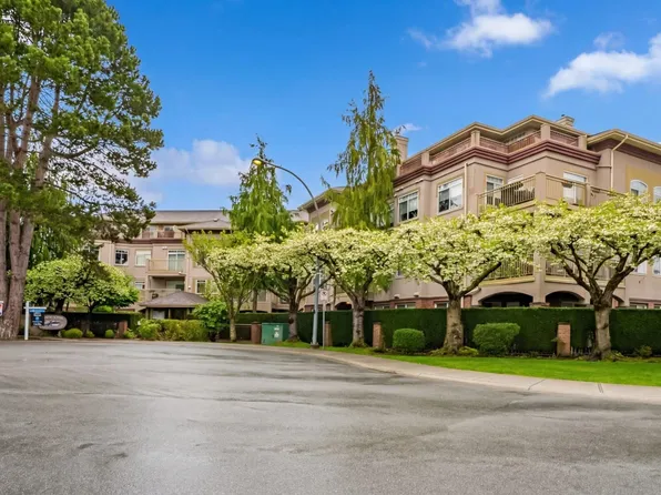 1300 Hunter Rd #205, Delta, BC V4L 1Y8