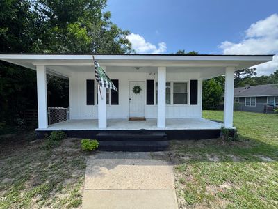 122 S 5th St, Spring Lake, NC, 28390