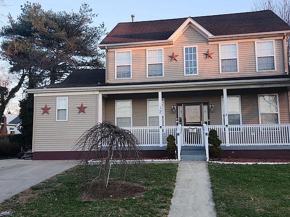 2nd image of 12 George St