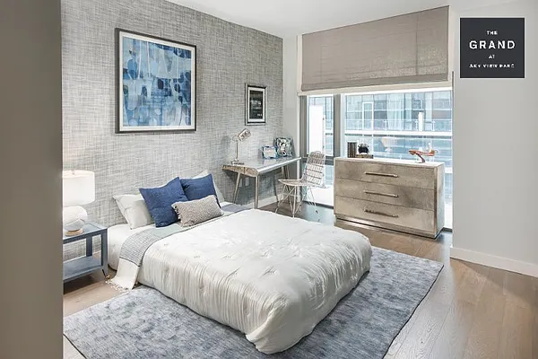 Rented by Sky View Parc Sales LLC | media 27