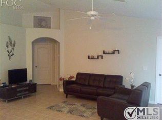 3902 10th St W, Lehigh Acres, FL 33971