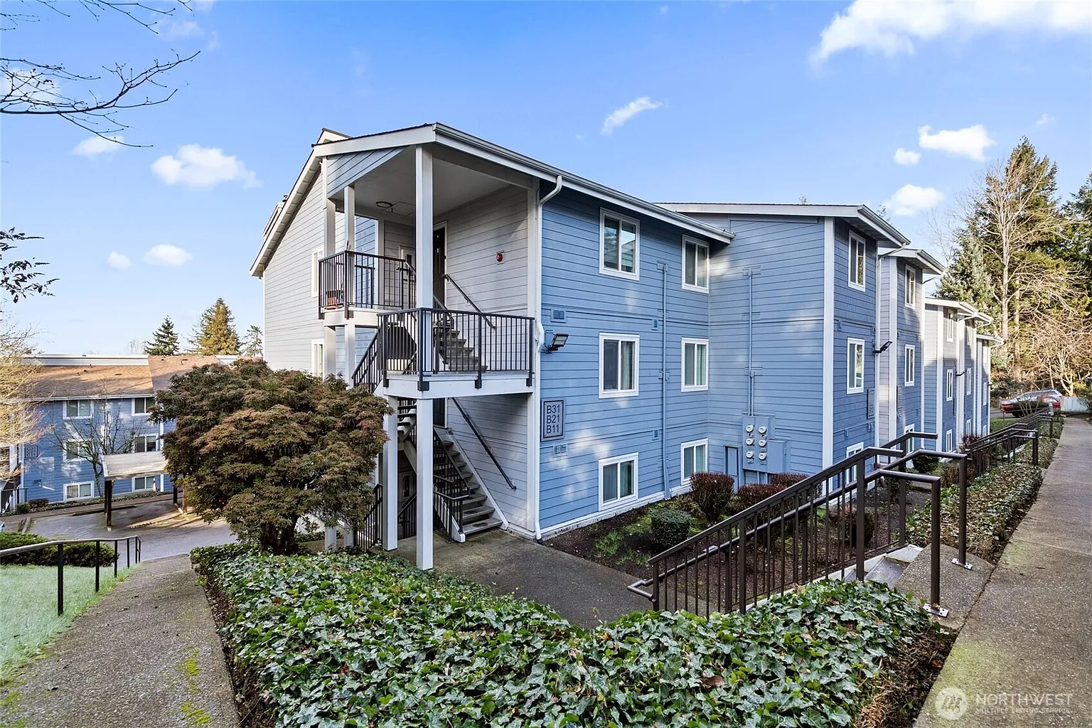 2511 S 248th Street #B21 photo 1
