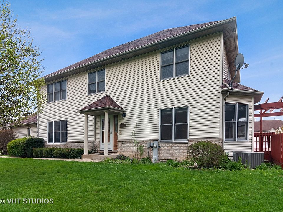 1st image of 903 Thornwood Ct