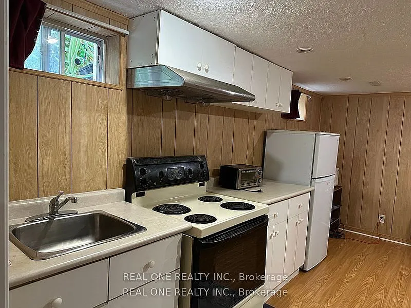 Studio, $1,350 — Photo 4