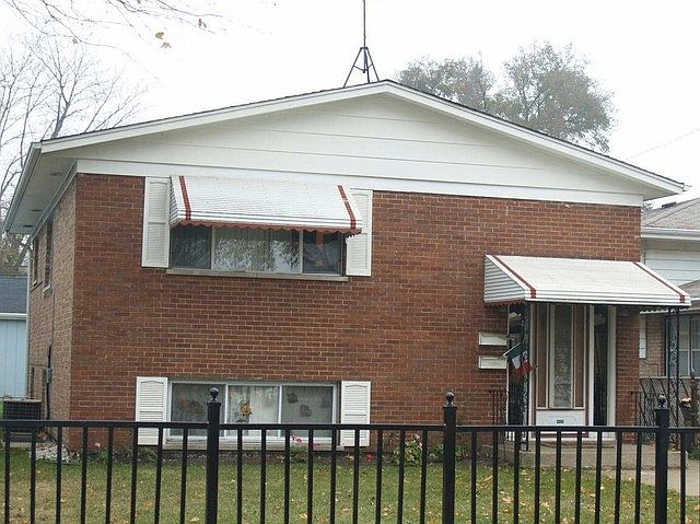 1st image of 14128 S Manistee Ave #1