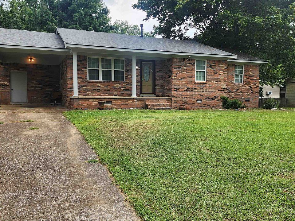 1st image of 712 Walnut Hill Cir