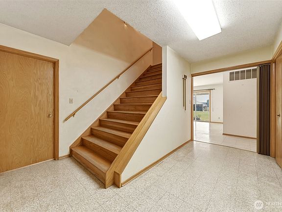5th image of 730 Pittman Rd