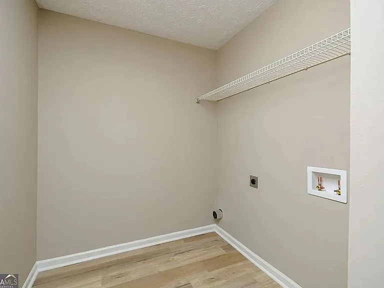3840 Brown Dr — Photo 9