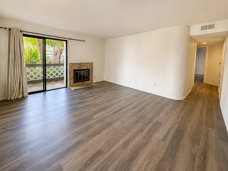 9374 Twin Trails Dr #101 — Photo 2