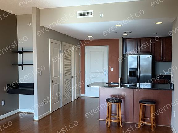 4th image of 1101 Haxall Pt Unit 312
