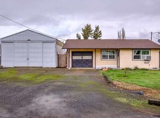 610 W C St, Halsey, OR 97348