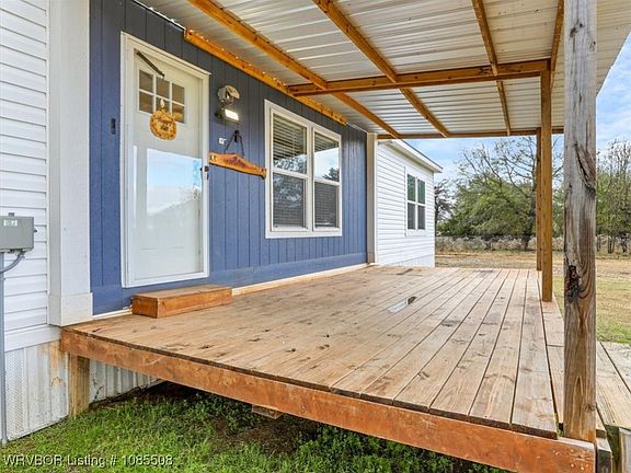 5th image of 19249 Crossroads