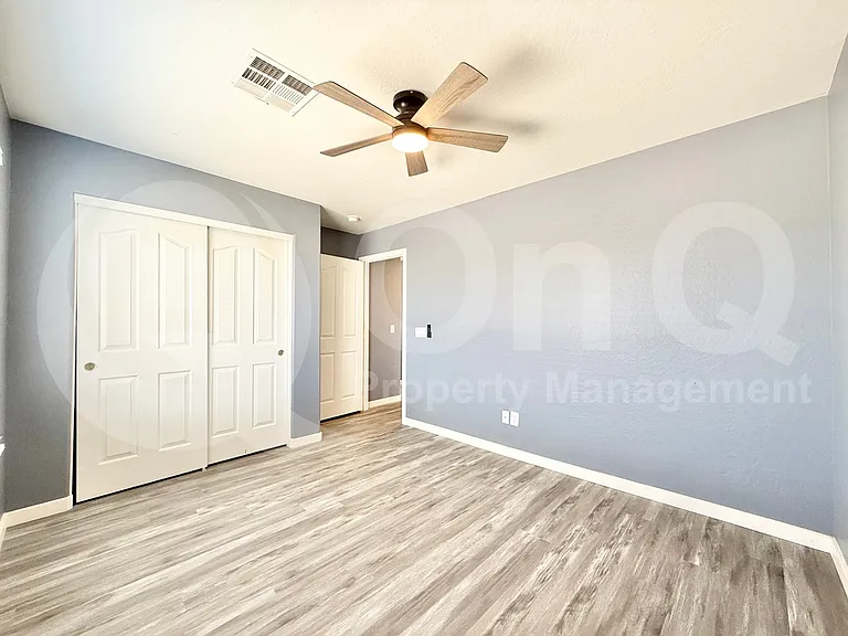 3575 E Calistoga Dr — Photo 14