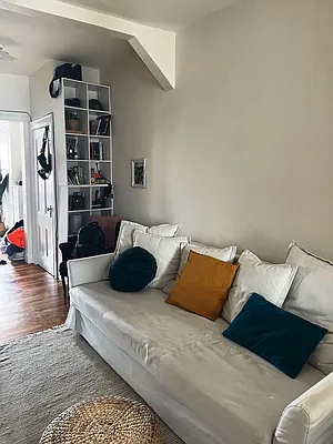 Rented by Hancock Associates LLC | media 10