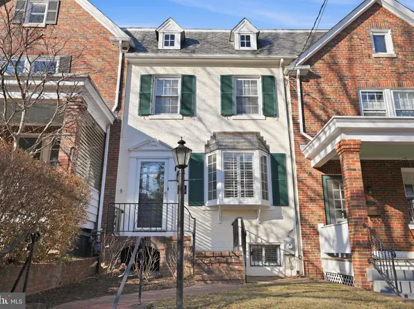 3803 W St NW, Washington, DC 20007