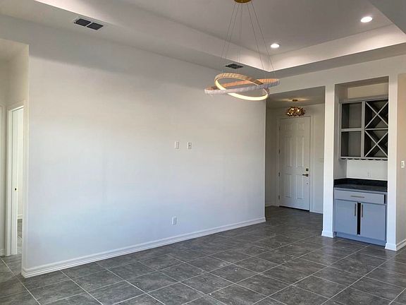 3rd image of 1807 Calvillo Dr