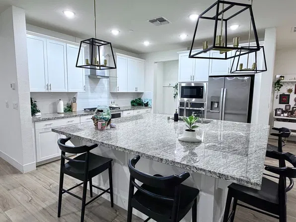 12812 Montbrook Way, Rancho Cordova, CA 95742