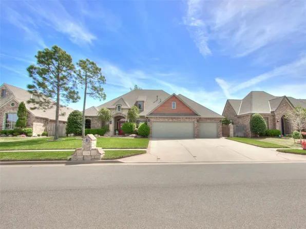 3116 Sycamore Dr, Moore, OK 73160