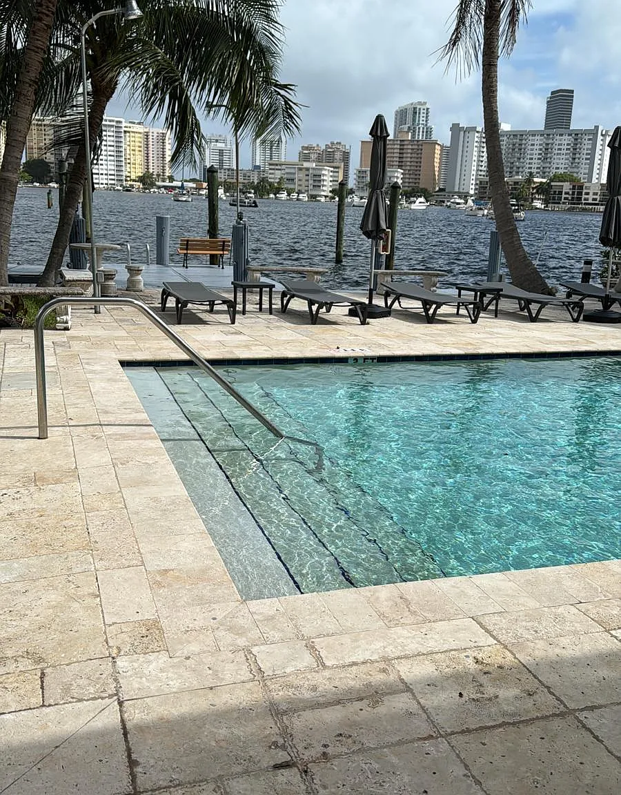 1 bed, 1.0 bath, 640 sqft, $2,500 — Photo 1