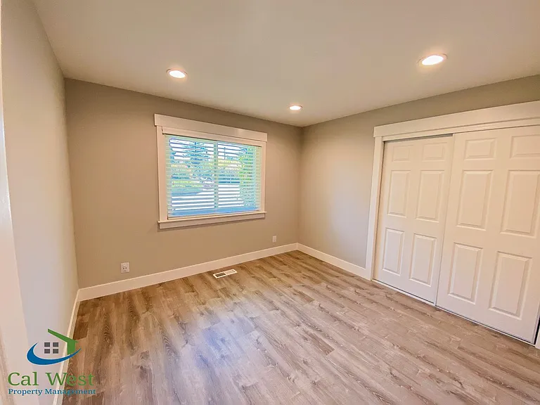 4119 Wilkie Ct — Photo 15