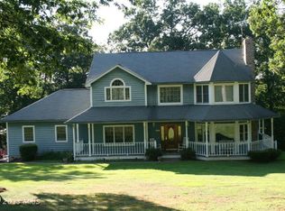 794 Parishville Rd, Gore, VA 22637